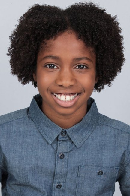 Ceyon Crossfield backdrop