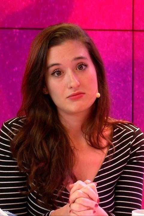 Victoria Martín backdrop