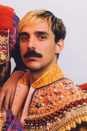 Sacha Berocchi backdrop