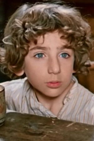 Arsen Kuyumdgyan backdrop