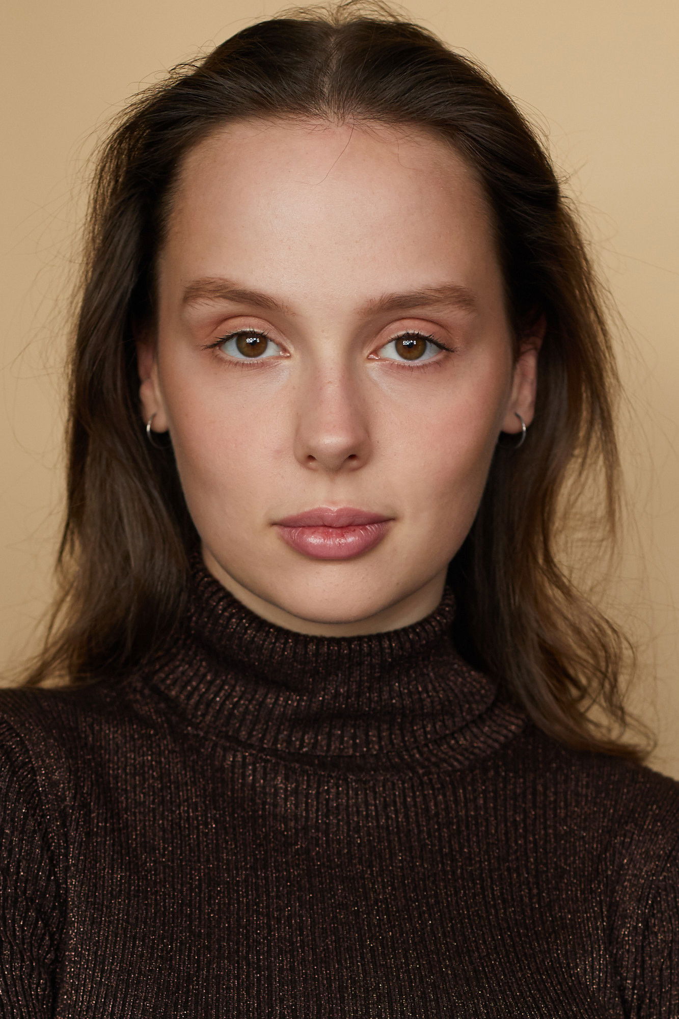 Laneikka Denne backdrop