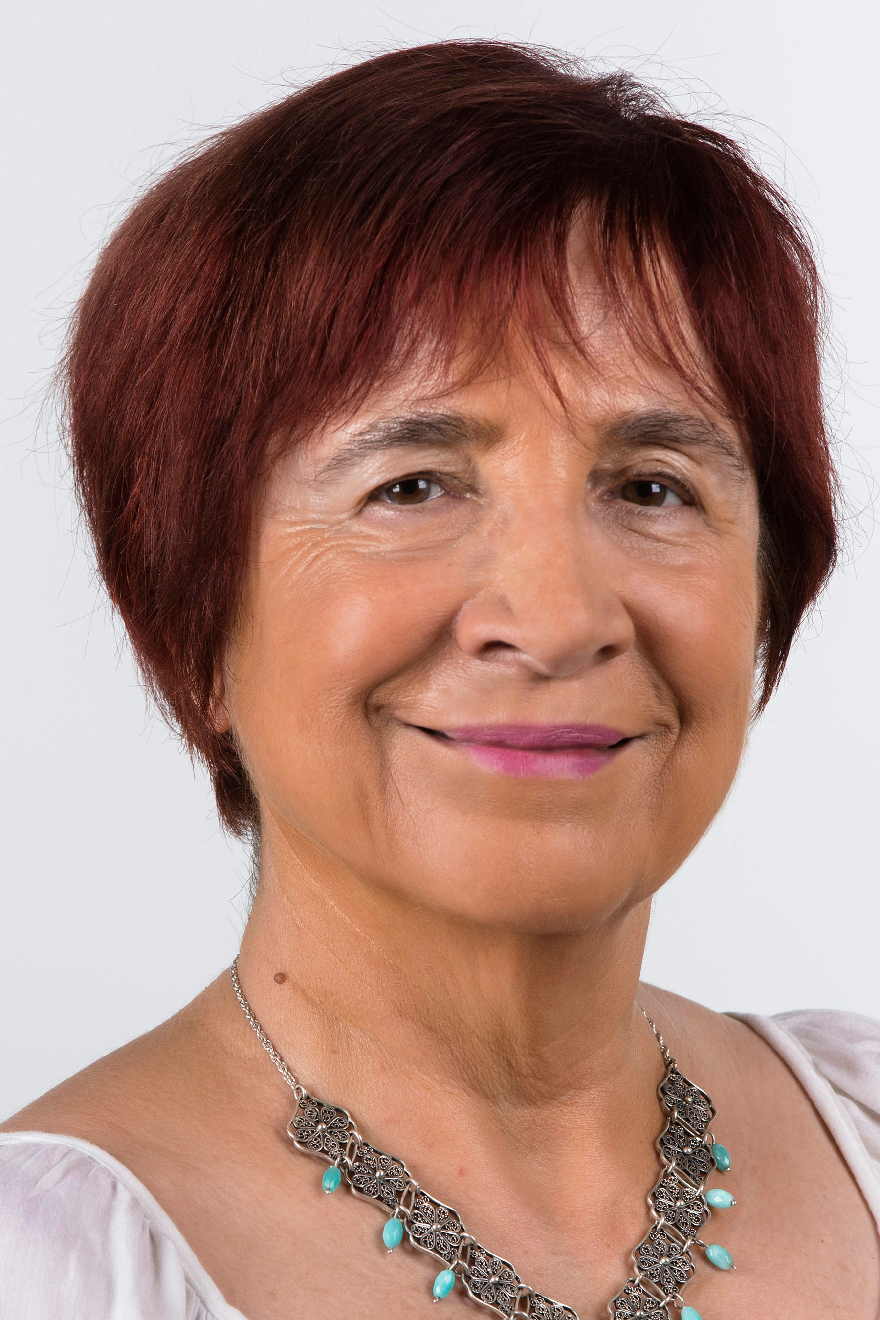 Carmen Hertz backdrop