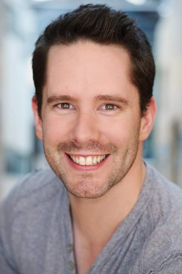 Vaughan Slinn backdrop