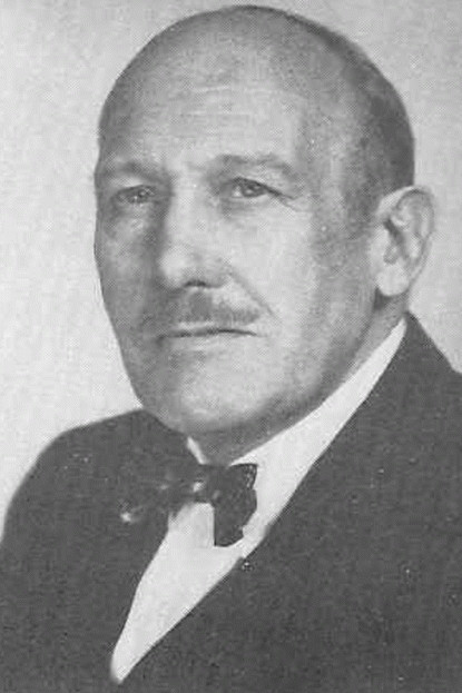 Frank Tweddell backdrop