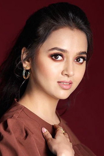Tejasswi Prakash backdrop