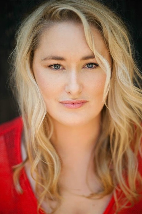 Lucinda Hare backdrop