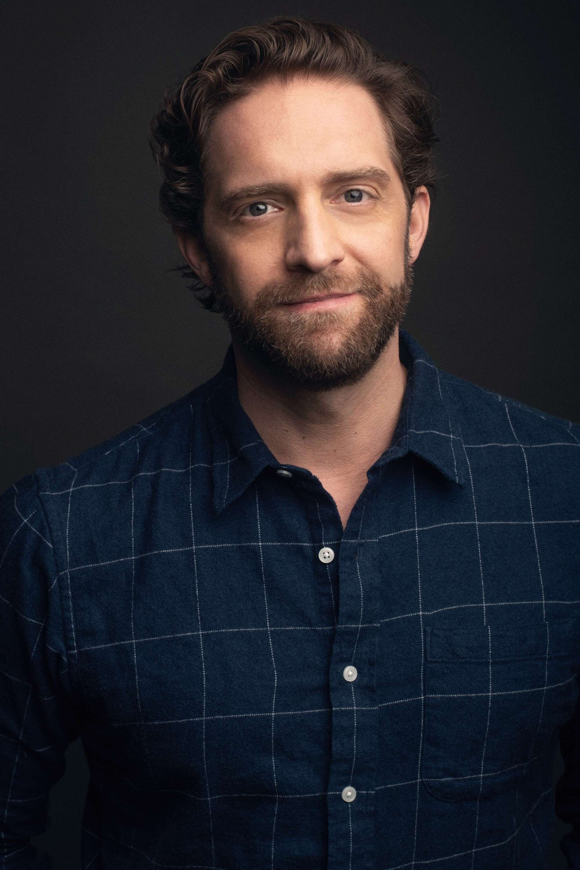 Colin Hanlon backdrop