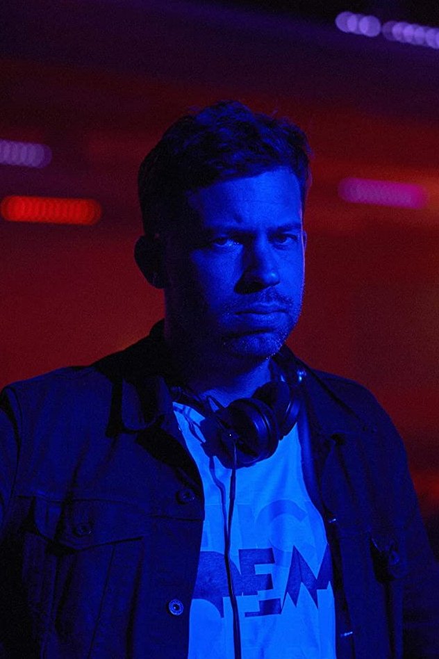 Nick Collett backdrop