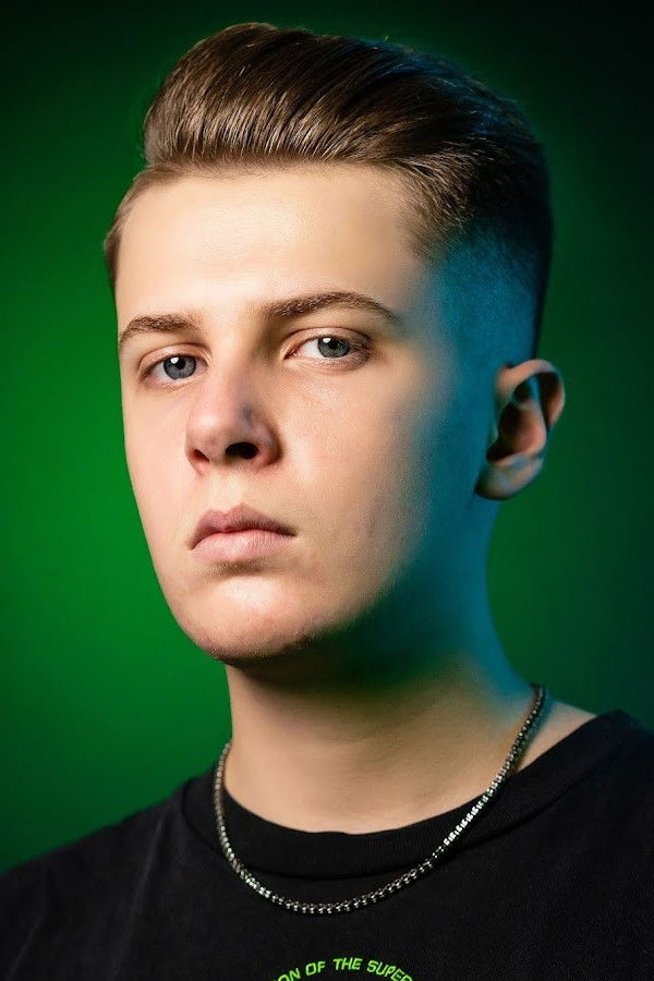 Andrei Gavril: Andrei Gavril backdrop