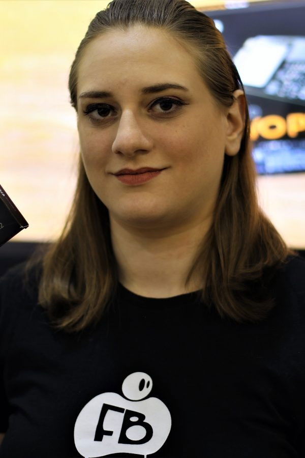 Nina Sargsyan backdrop