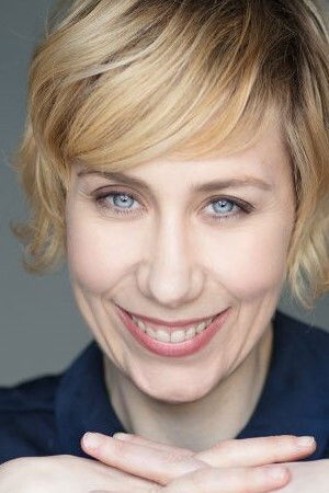 Giada Prandi backdrop