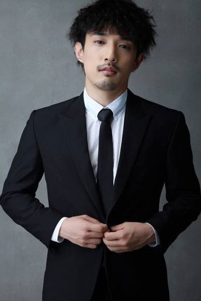 Kim Cheong-soon backdrop