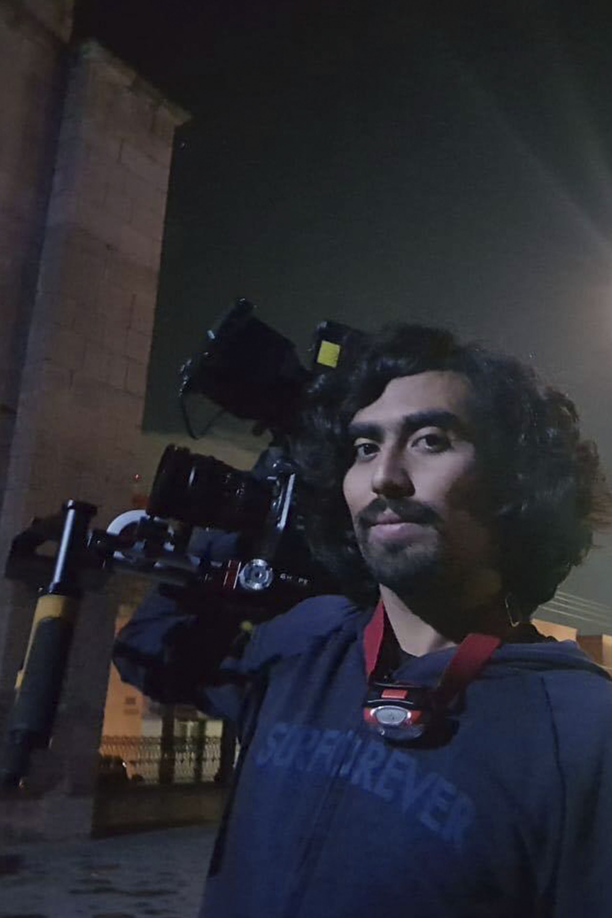 Emiliano Monroy backdrop