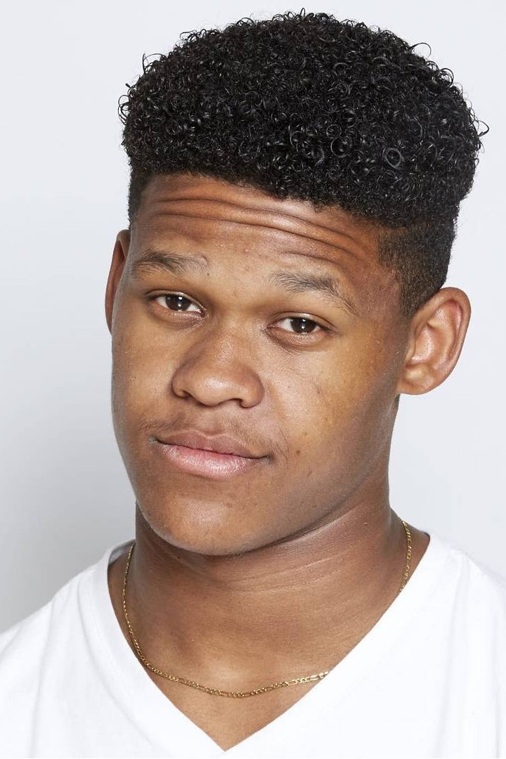 Dillon Windvogel backdrop