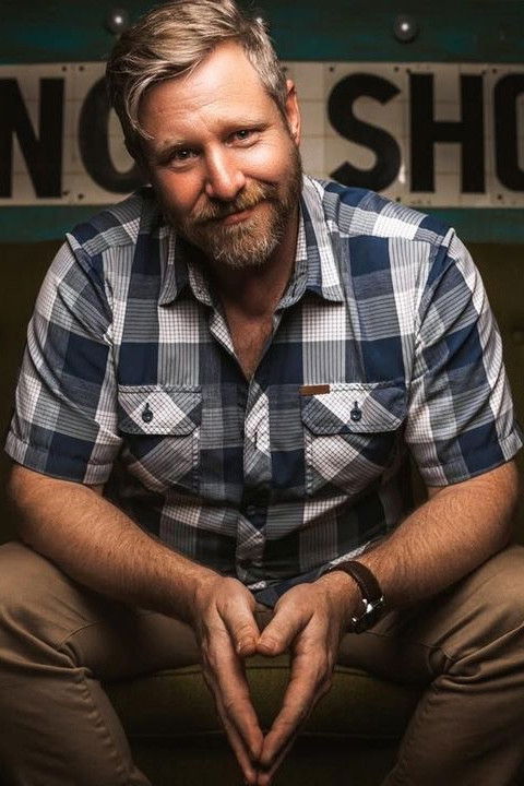 Guy Forsyth backdrop