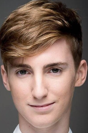 Amit Moreshet backdrop