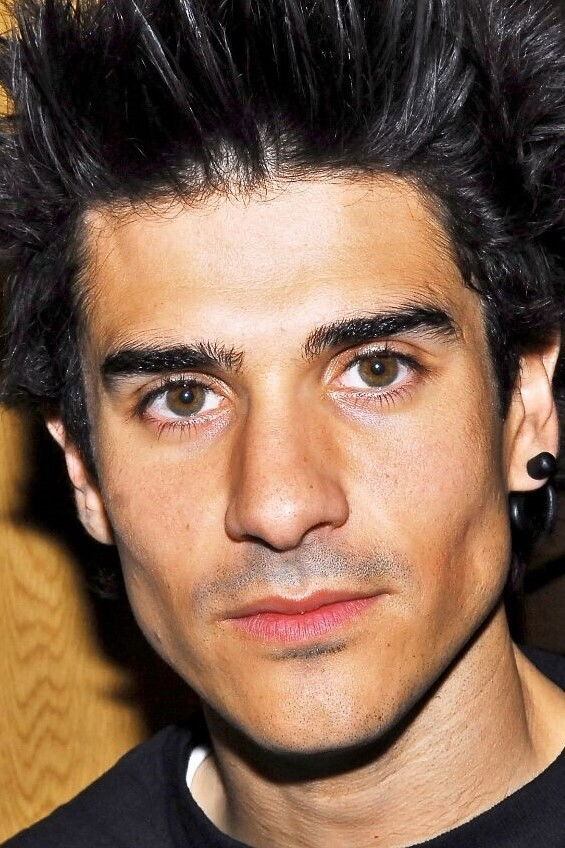 Dani Dutrera backdrop