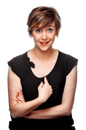 Manon Lepomme backdrop