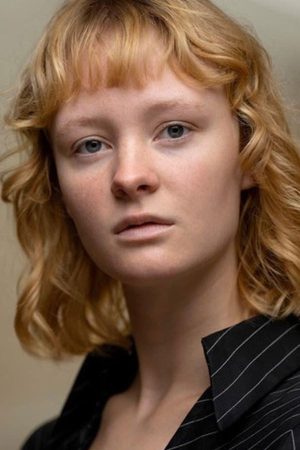 Alvilda Lyneborg Lassen backdrop