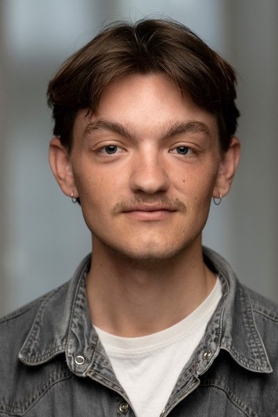 Malthe Saunte backdrop