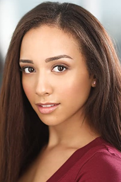 Meghan Drew backdrop