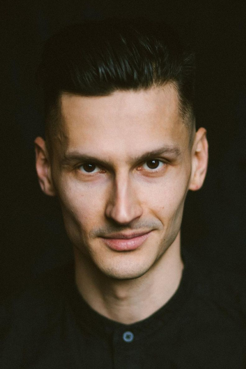 Maksym Presich backdrop