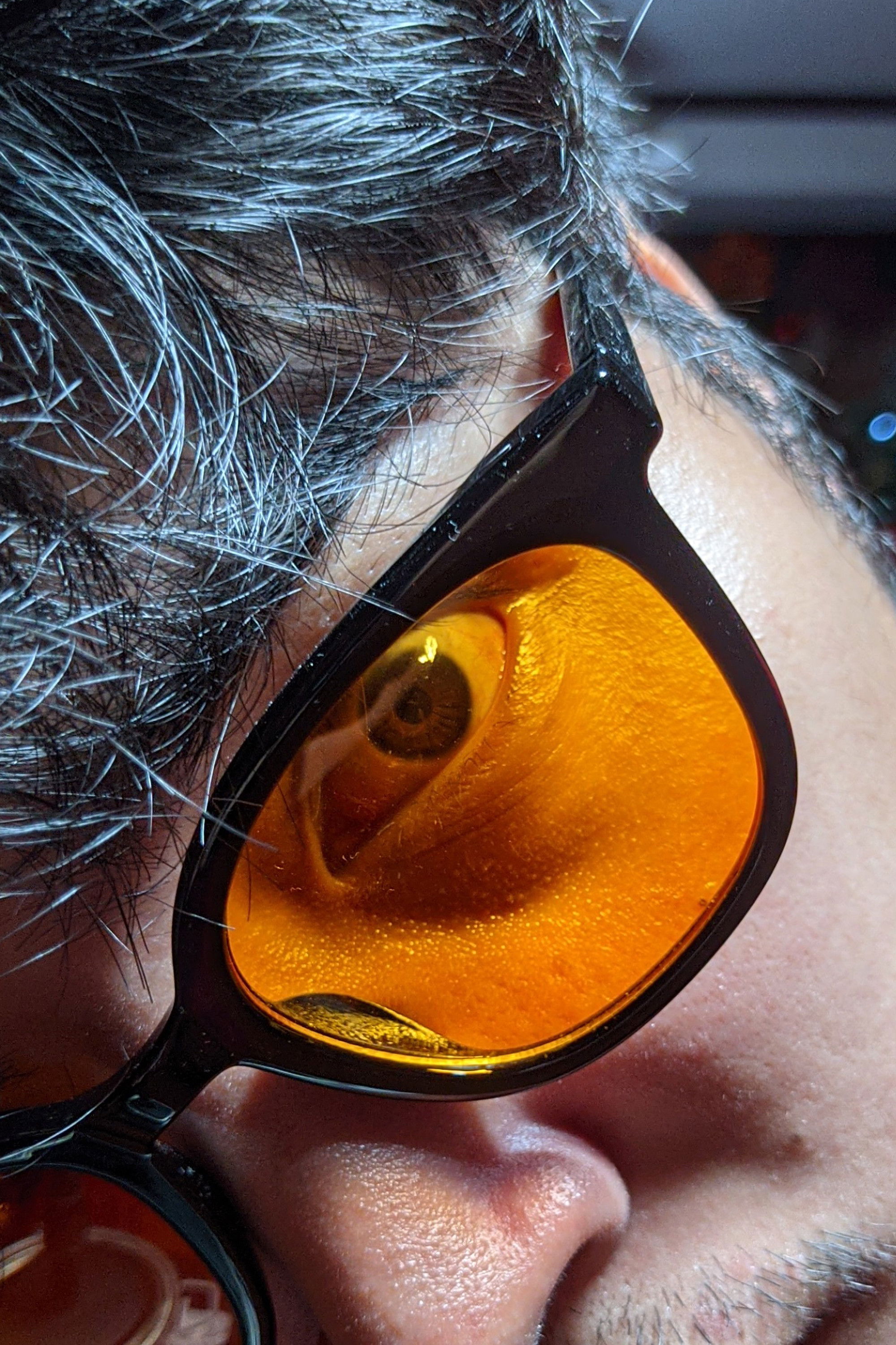 Julian Miguel Fernandez backdrop