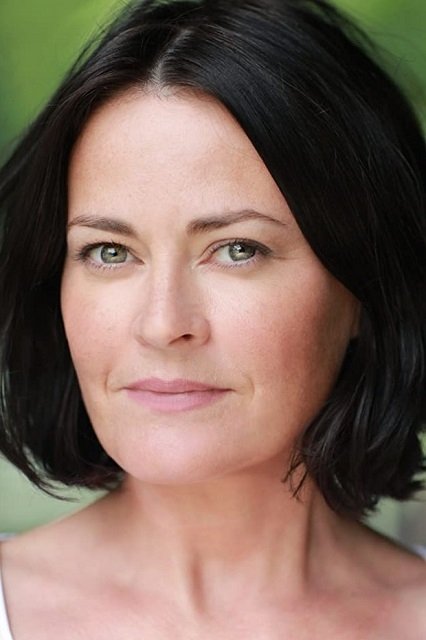 Sarah Belcher backdrop