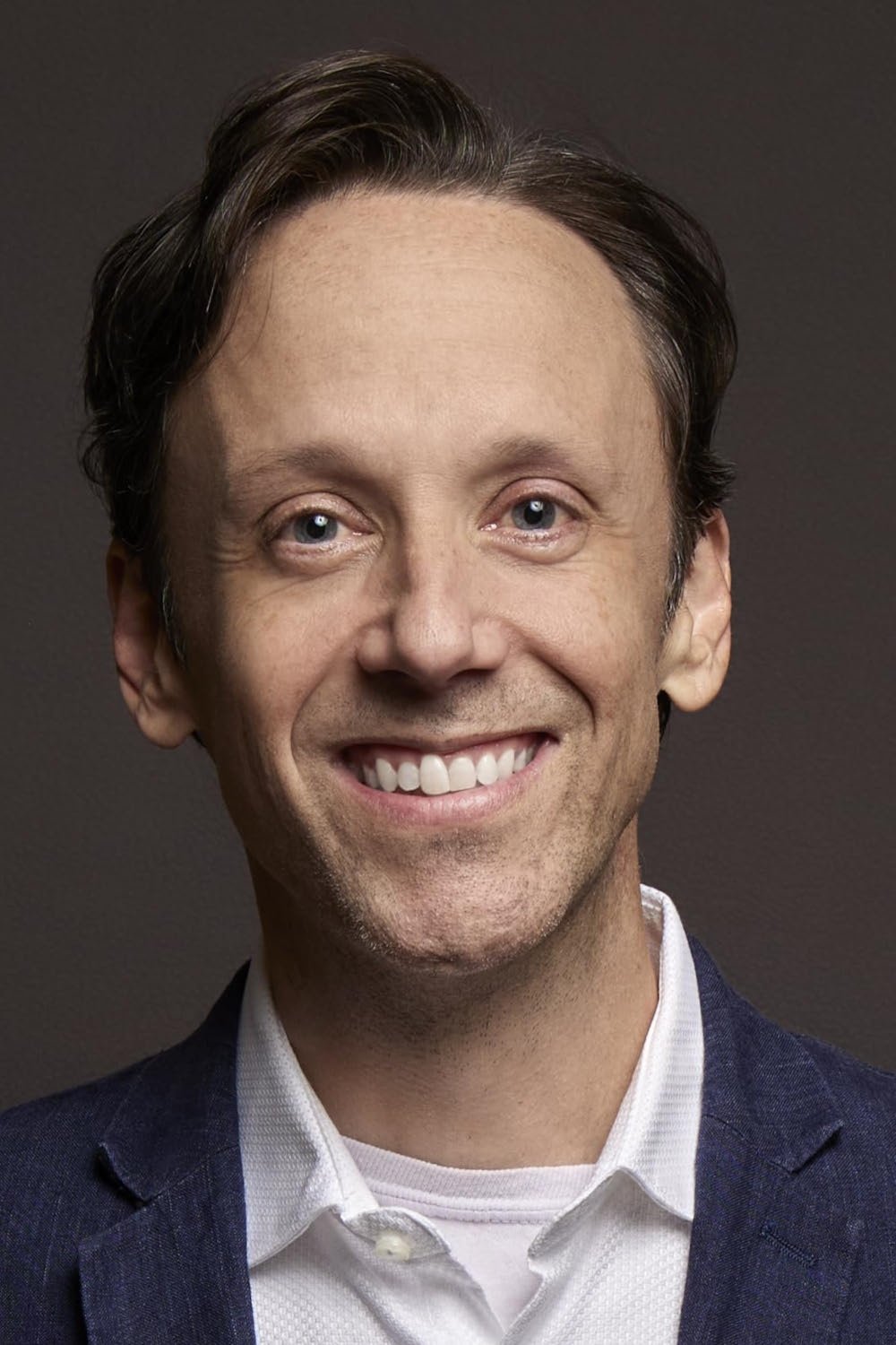 Mike Iveson backdrop