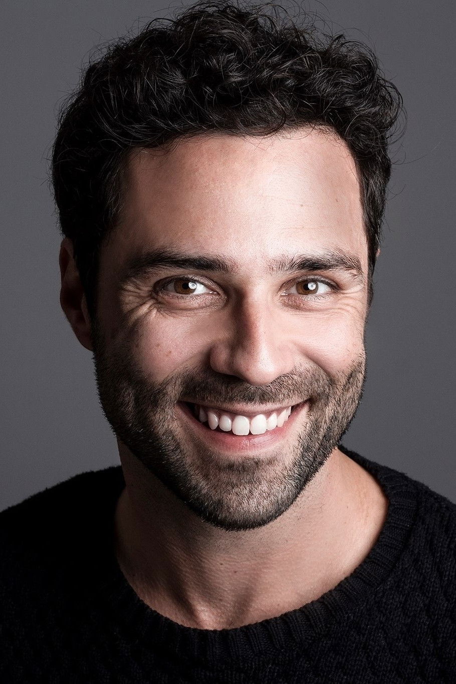 Jorge Albuquerque backdrop