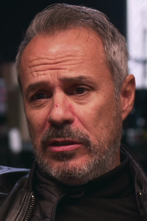 Giannis Exintaris backdrop