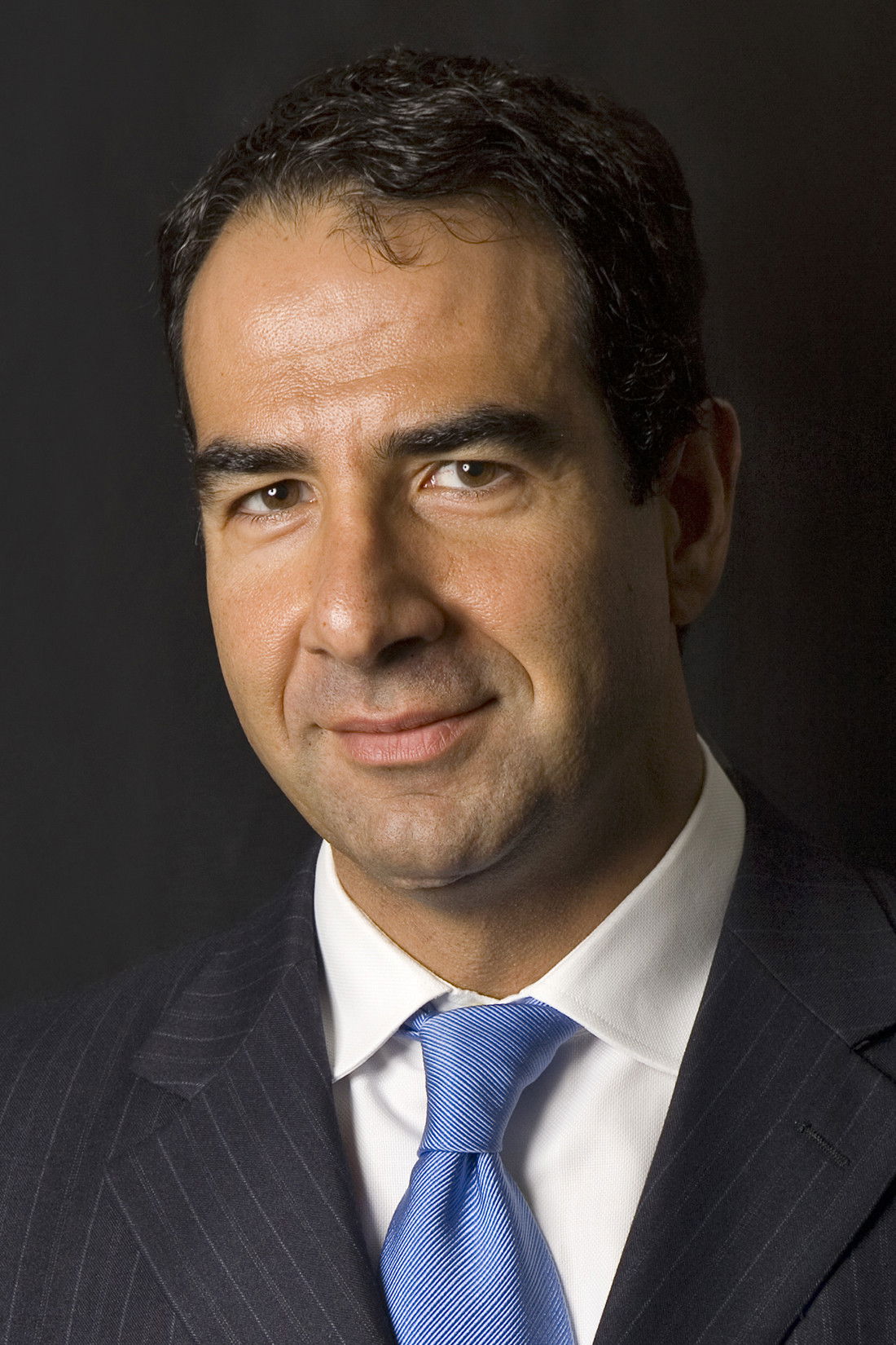 Giannis Chatzibeis backdrop