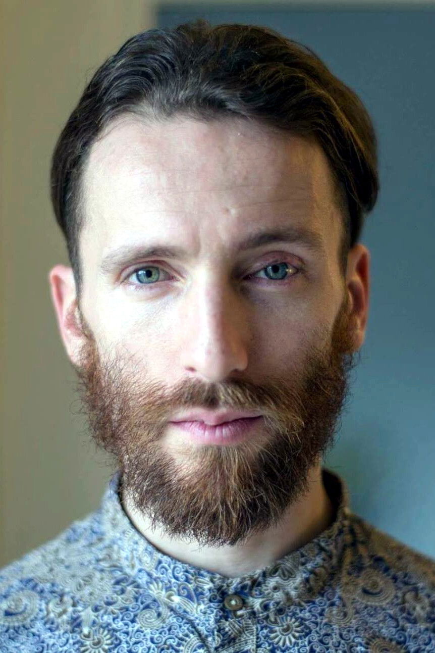 Alberto Baraghini backdrop