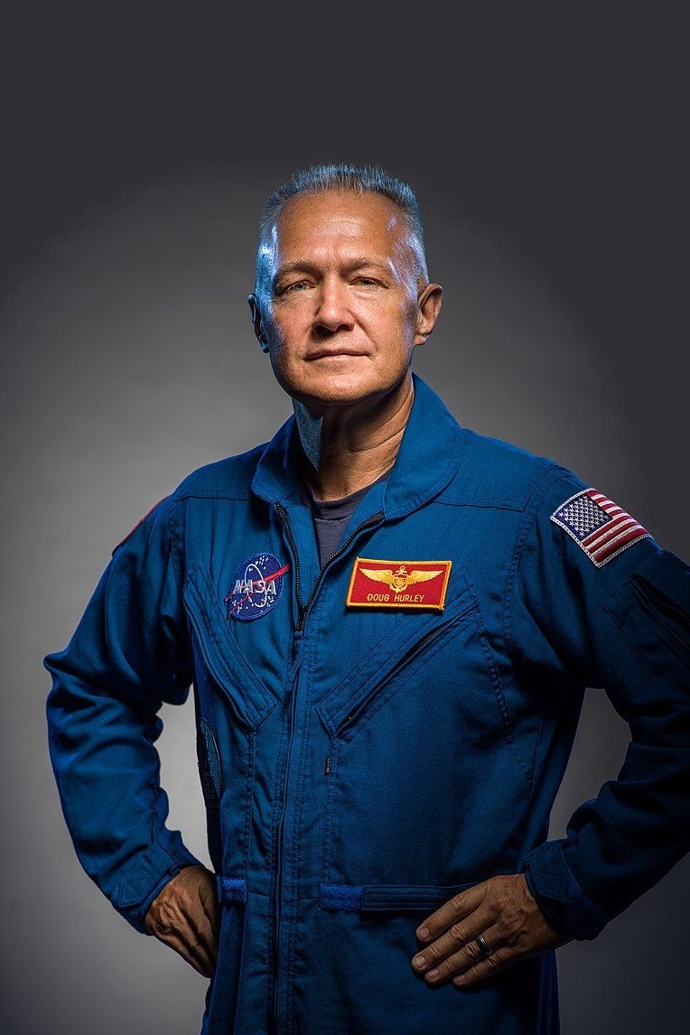 Douglas Hurley backdrop