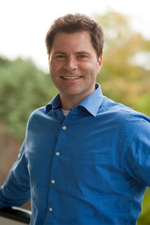 Jade Metcalf backdrop