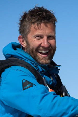 Chris Brown backdrop