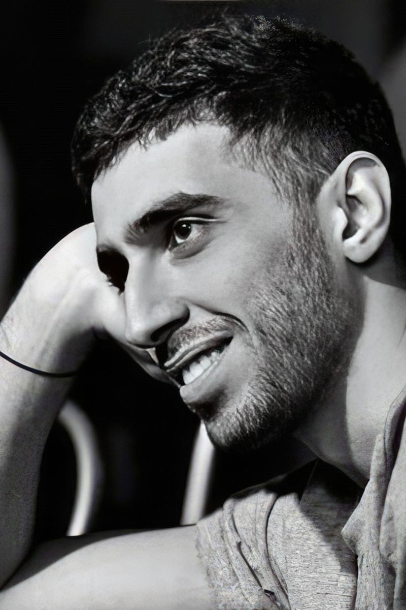 Artur Chaparyan backdrop