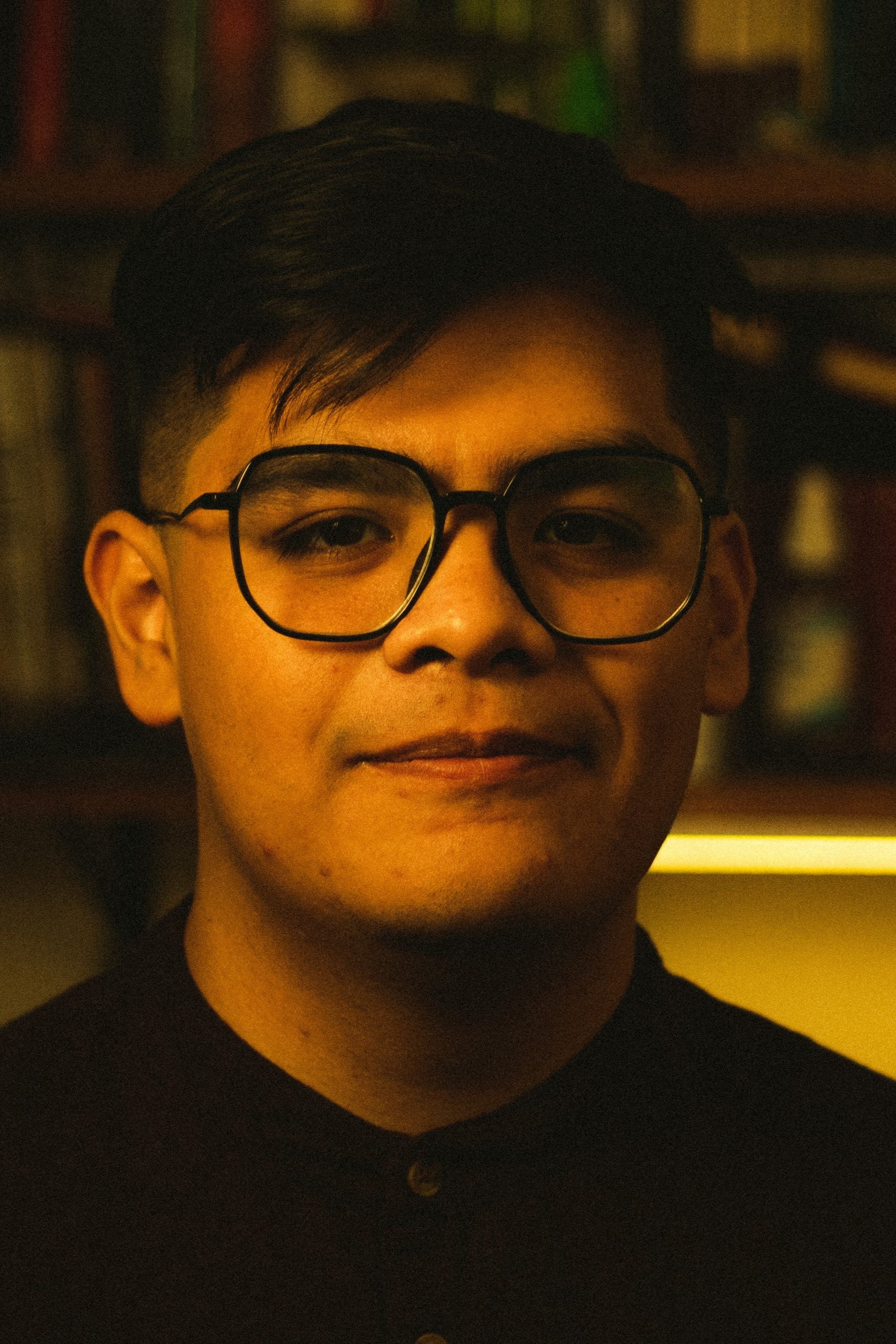 Juanjo DomPer backdrop