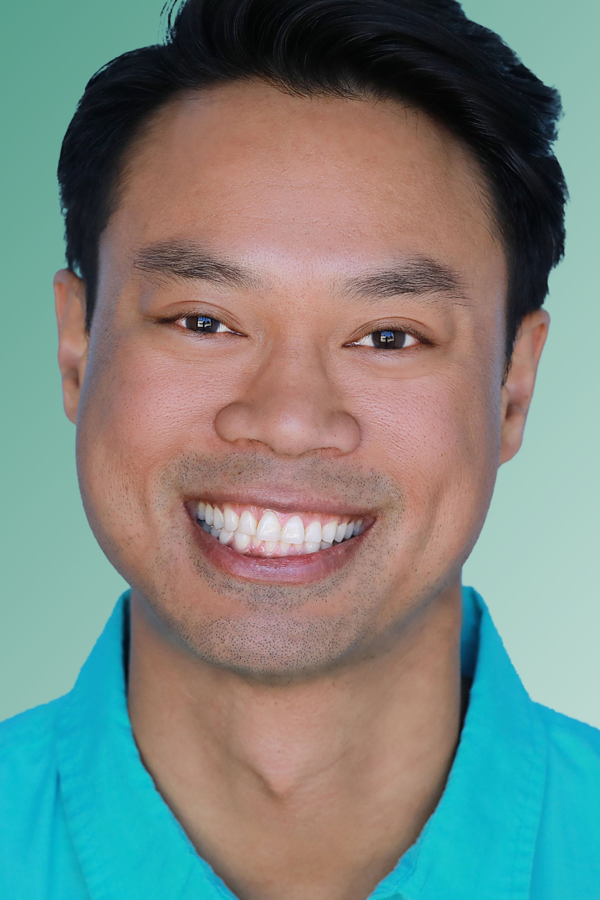 Brian Sounalath backdrop