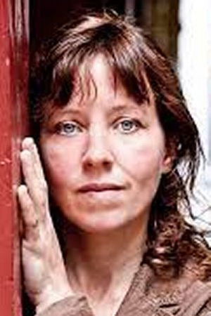 Anna Ur Konoy backdrop