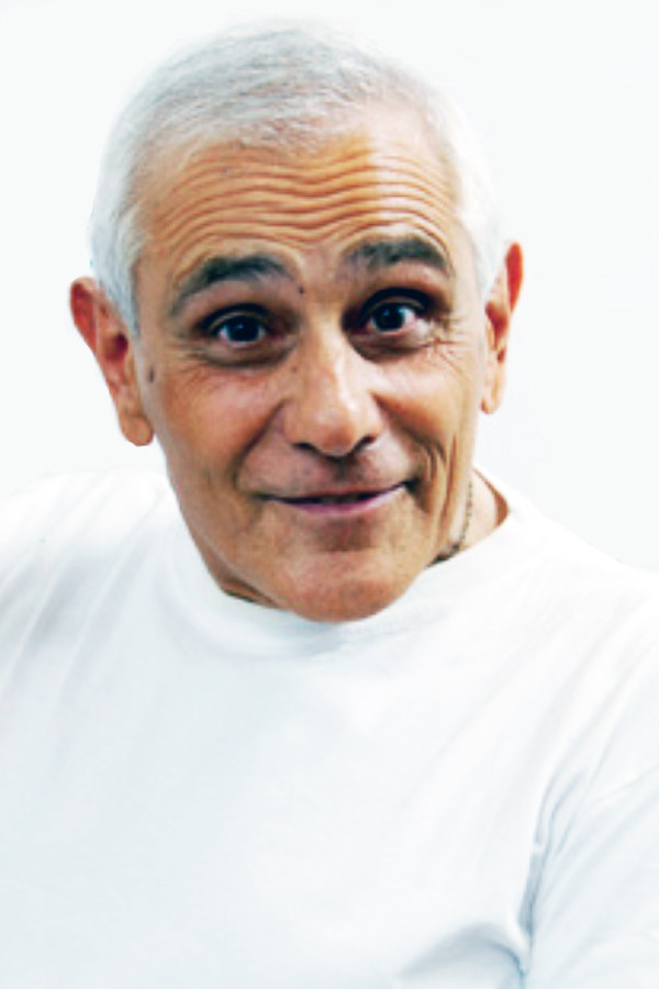 Esteban Mellino backdrop