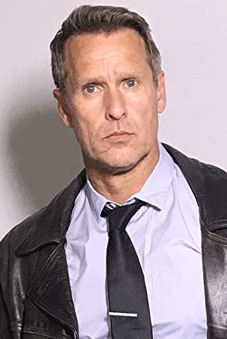 Craig Urbani backdrop