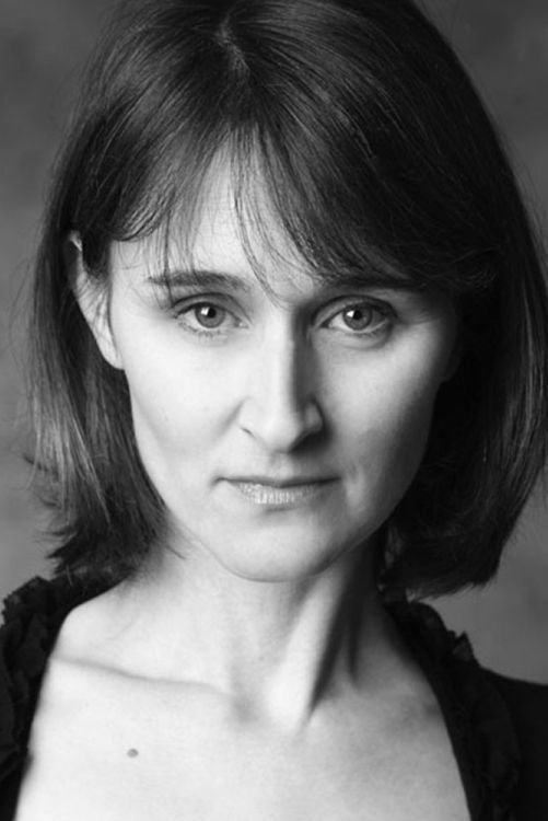 Rebecca Saire backdrop