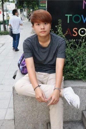 Karnpicha Sinlertpattana backdrop