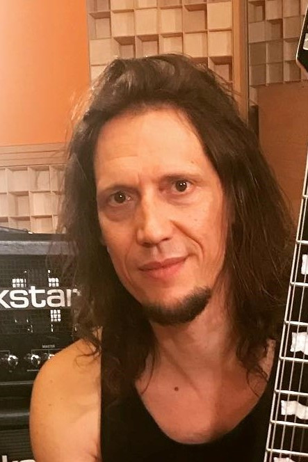 Alex Scholpp backdrop