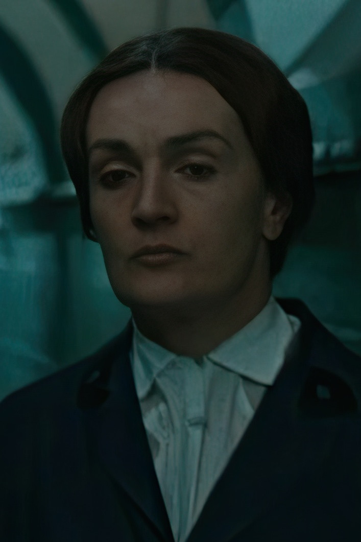 Suzanne Berthois backdrop