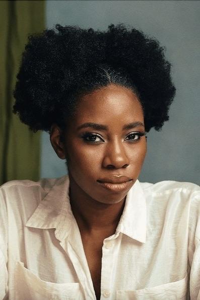 Dani Moseley backdrop