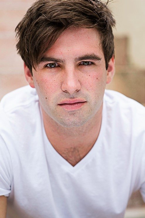 Thomas Noonan backdrop