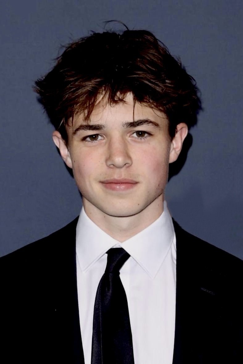 Edward Carmody backdrop