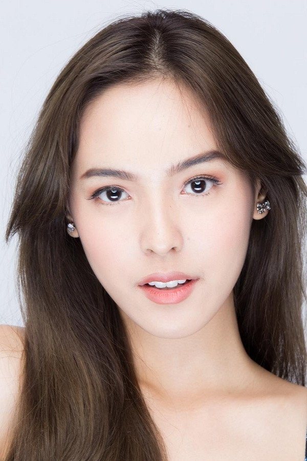 Sirinrat Vidhyaphum backdrop